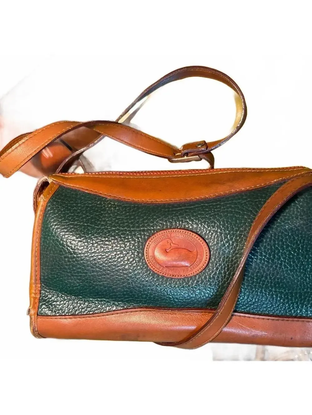 Vintage Dooney Bourke R19 Green AWL Leather Ba